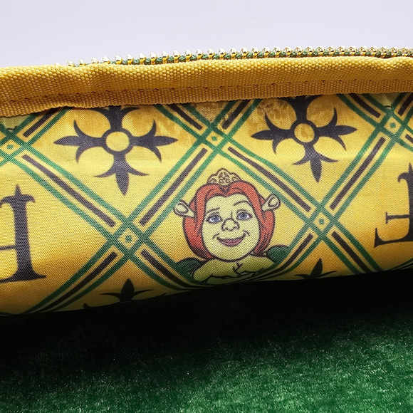 Loungefly DreamWorks Shrek Princess Fiona Green Gold Mini Backpack Bag New - Picture 13 of 13